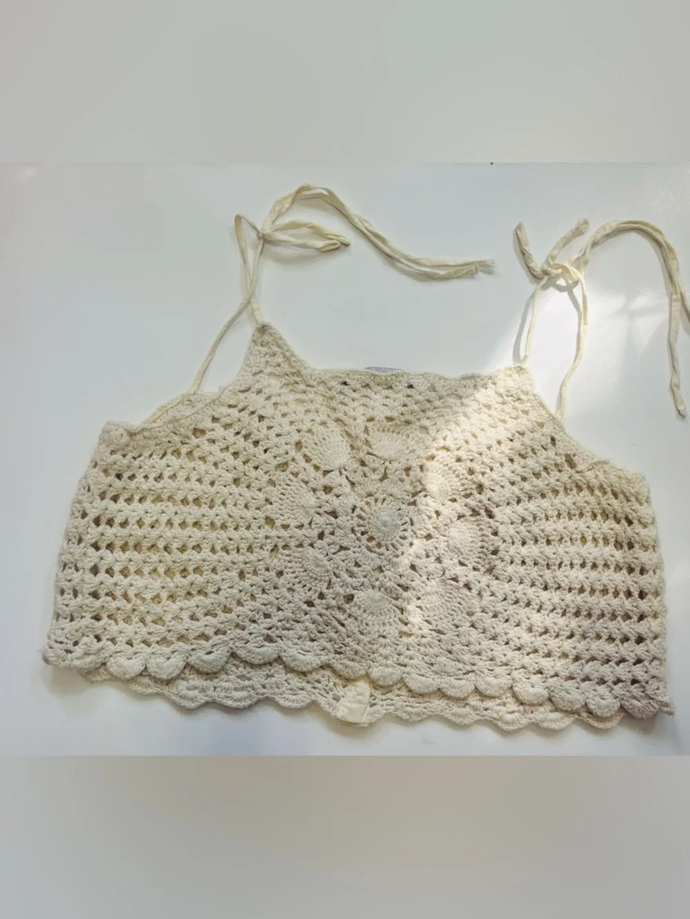 Zara Crochet Tie-Shoulder Crop Top in Cream - Picture 4 of 4